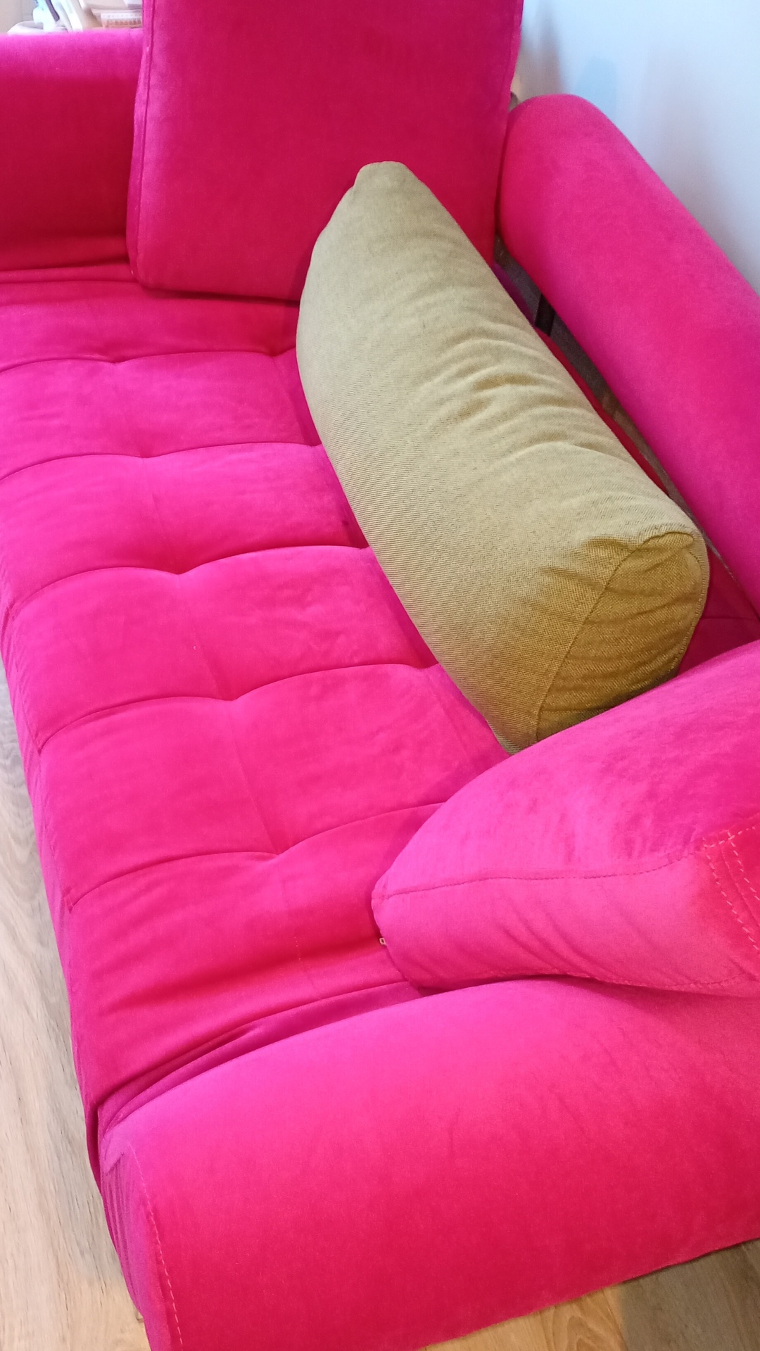 Before photo for Пране на мека мебел